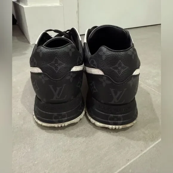 LOUIS VUITTON Run Away Sneaker - Picture 5 of 10